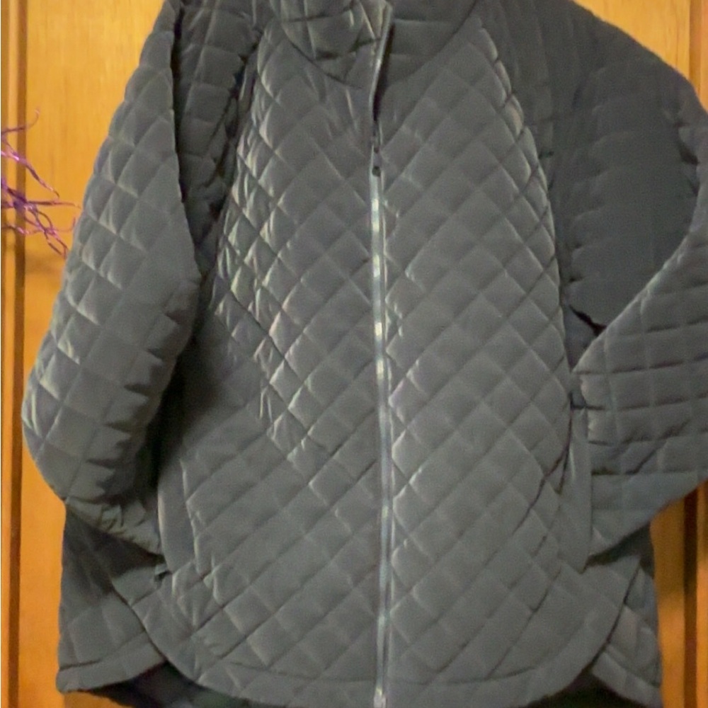 Athleta Whisper Featherless Luxe Puffer Jacket.